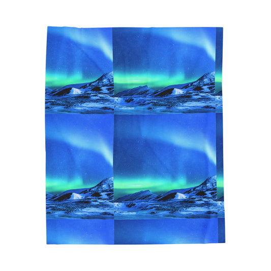 Aurora Night Velveteen Plush Blanket – Northern Lights Print Cozy Throw